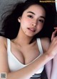 Hiroe Igeta 井桁弘恵, Weekly Playboy 2019 No.20 (週刊プレイボーイ 2019年20号) P5 No.df47a5